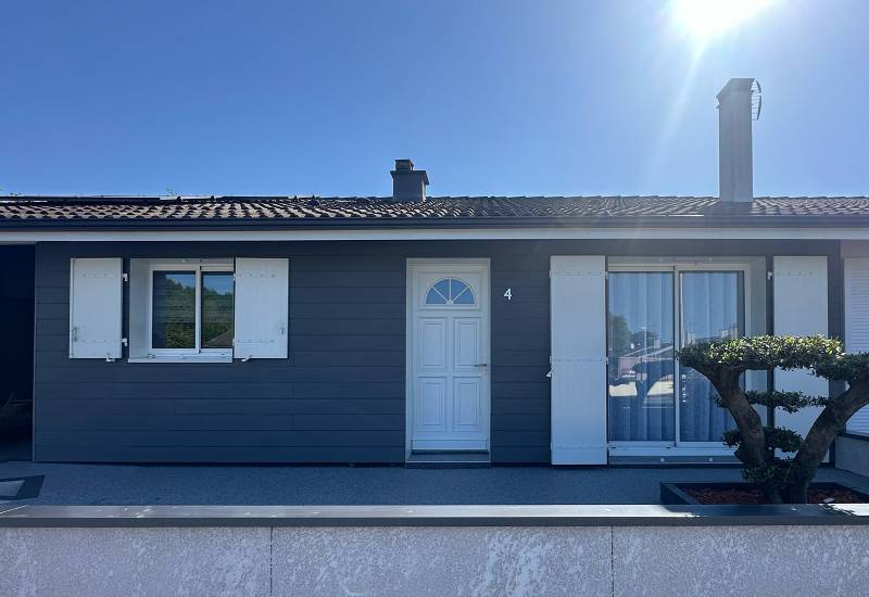 Pose de volets battants à Pyla-sur-Mer, face au Cap Ferret | Un projet soigné sur le Bassin d’Arcachon